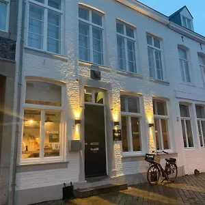 https://hotel-trash-deluxe.maastrichthotels.net