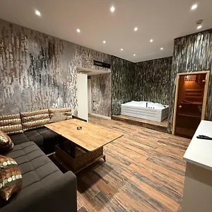 Black Mont Hotel